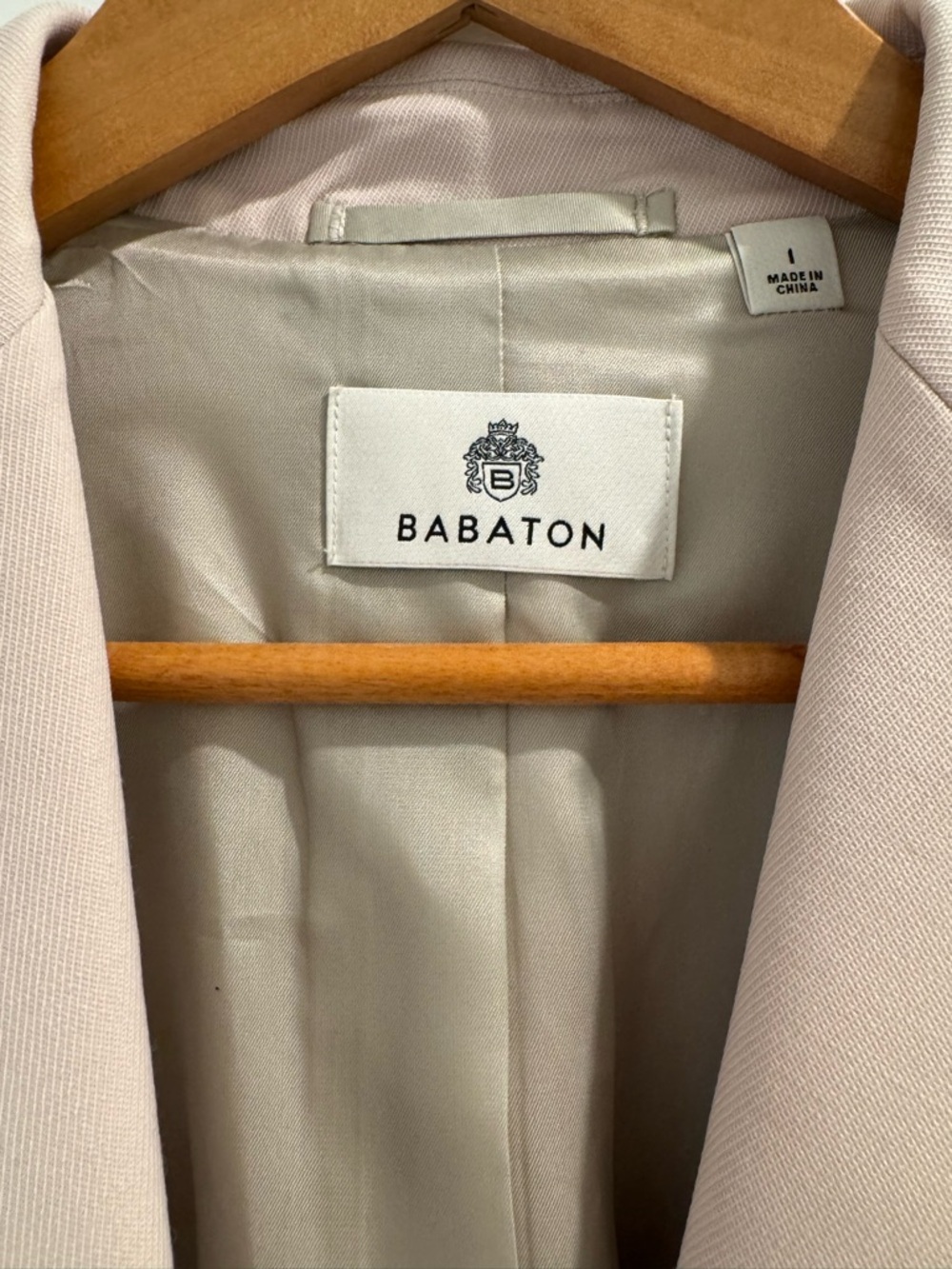 Babaton by Aritzia Vogue Blazer - Picture 2 of 5